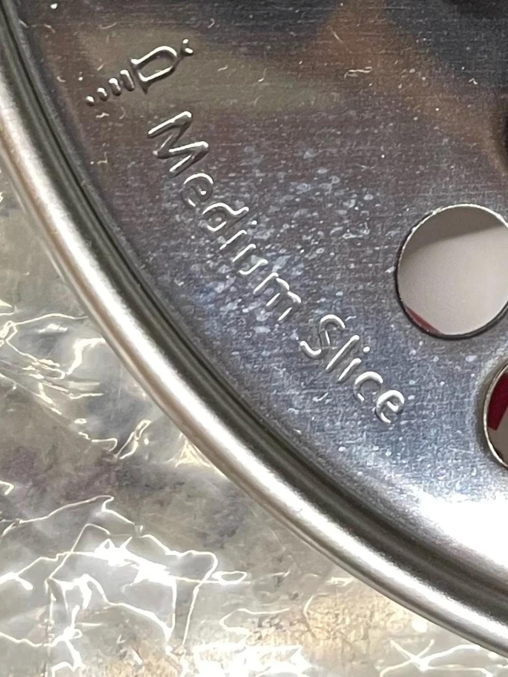 KitchenAid *New* Medium Shred Slicing Blade Disc (Only the Disc)